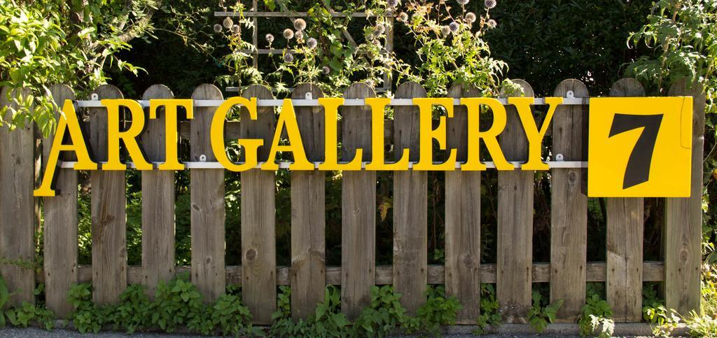 Ferienwohnung Galerie 7 Riegersdorf Bagian luar foto